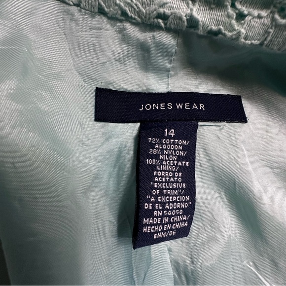 Jones Wear Women’s Lined Lace Mint Green Skirt Set Size 14 - Picture 10 of 16